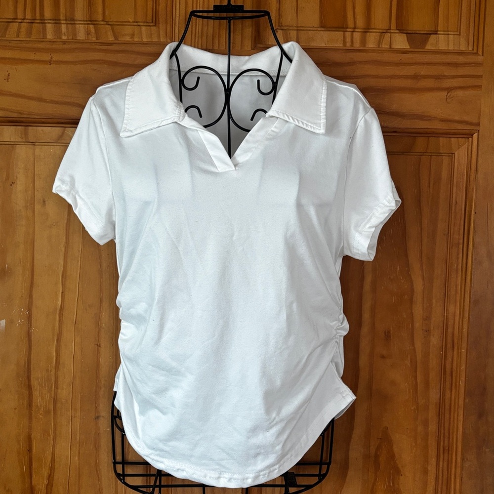 Classic White Women's Collared Crop Top